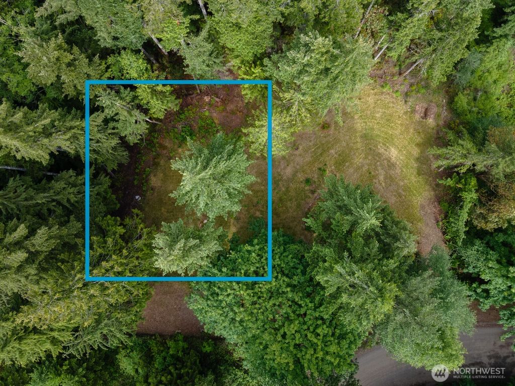 1 Sand Dollar Road, Bremerton, WA 98312