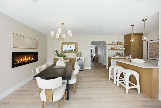 7202 Via Capri, La Jolla, CA 92037