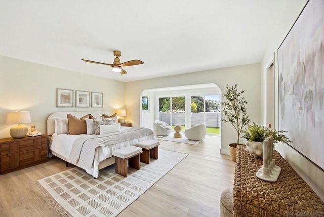 7202 Via Capri, La Jolla, CA 92037