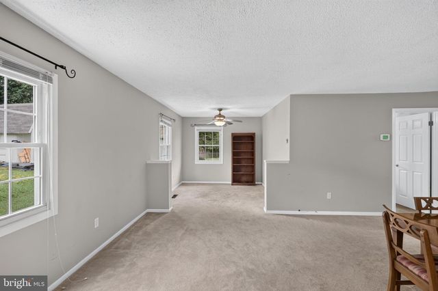 2220 HALLOW LN, Bowie, MD 20716
