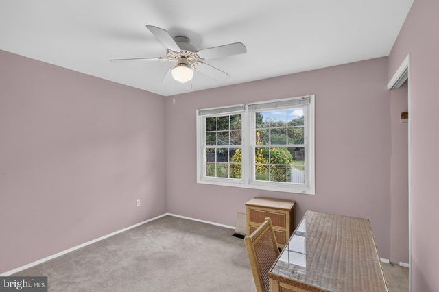 2220 HALLOW LN, Bowie, MD 20716