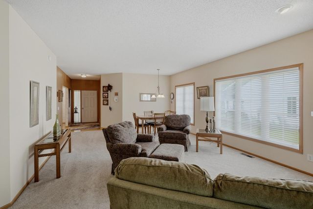 20576 Cypress Drive, Farmington, MN 55024