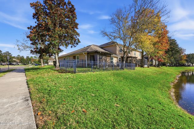 1665 VINELAND Circle D, Fleming Island, FL 32003