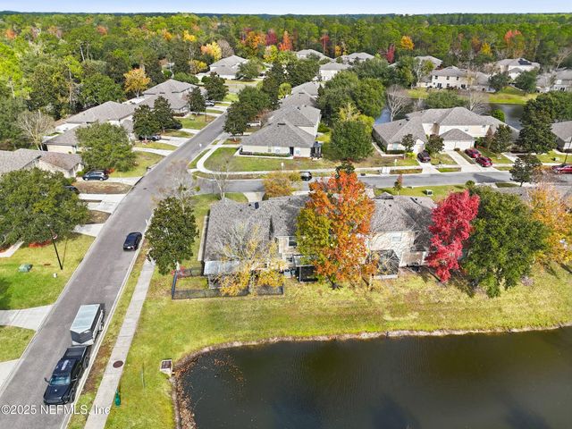 1665 VINELAND Circle D, Fleming Island, FL 32003