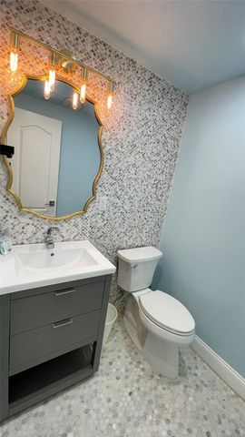 24814 Van Zandt Avenue, Little Neck, NY 11362