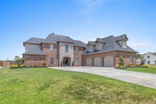 3720 Inwood Drive, Lake Charles, LA 70605