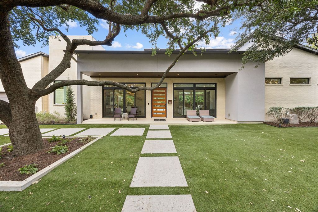 6517 Highgate Lane, Dallas, TX 75214