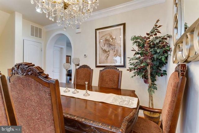 2149 RED VINE DR, Vienna, VA 22182