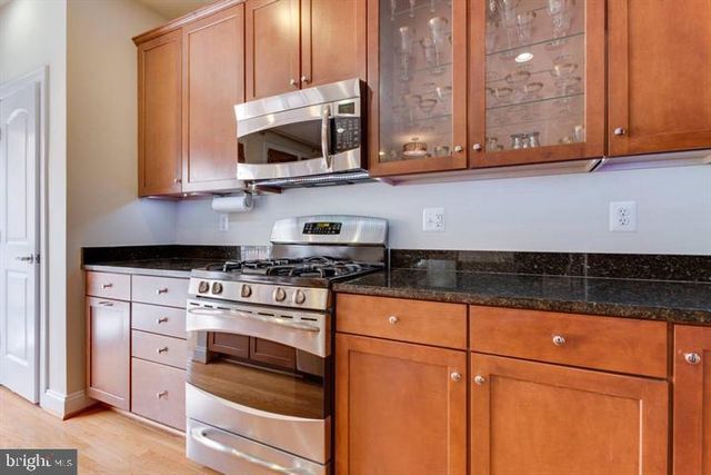 2149 RED VINE DR, Vienna, VA 22182
