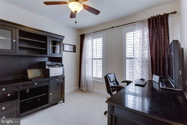 2149 RED VINE DR, Vienna, VA 22182