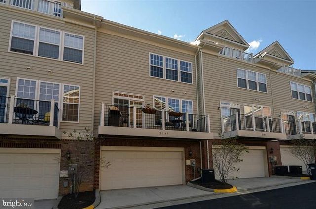 2149 RED VINE DR, Vienna, VA 22182
