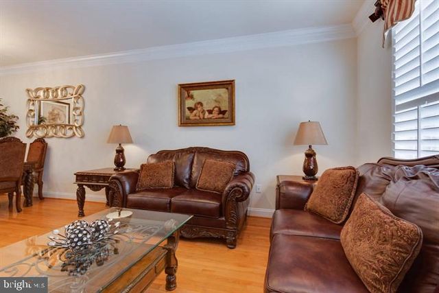 2149 RED VINE DR, Vienna, VA 22182