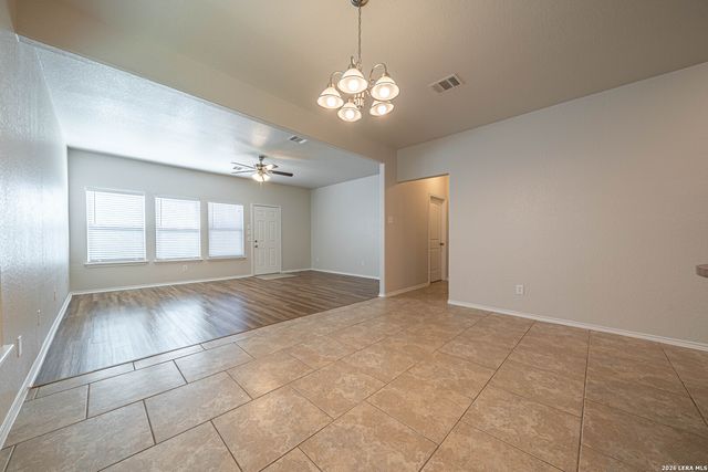 9138 Vondel, Converse, TX 78109
