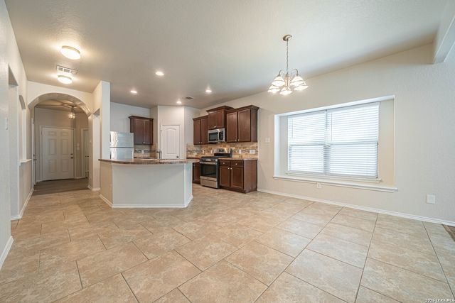 9138 Vondel, Converse, TX 78109