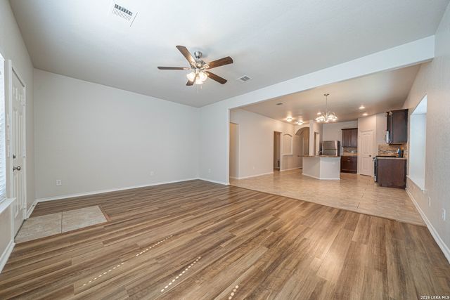 9138 Vondel, Converse, TX 78109
