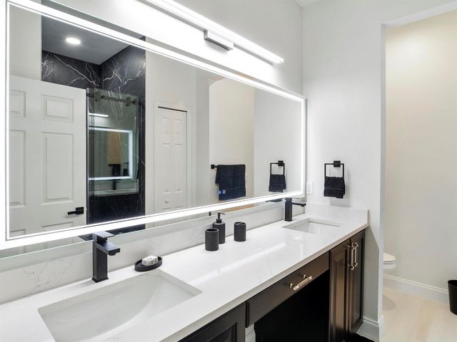 9011 Sand Shot Way, Port St. Lucie, FL 34986