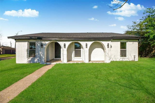 8114 Pella Drive, Houston, TX 77036