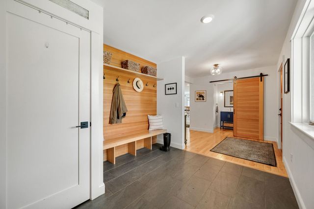 17 Winding Brook Road, Jericho, VT 05465