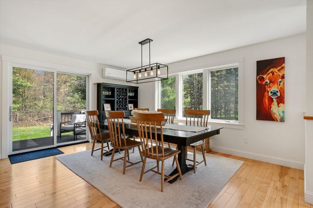 17 Winding Brook Road, Jericho, VT 05465
