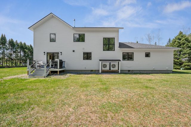 17 Winding Brook Road, Jericho, VT 05465