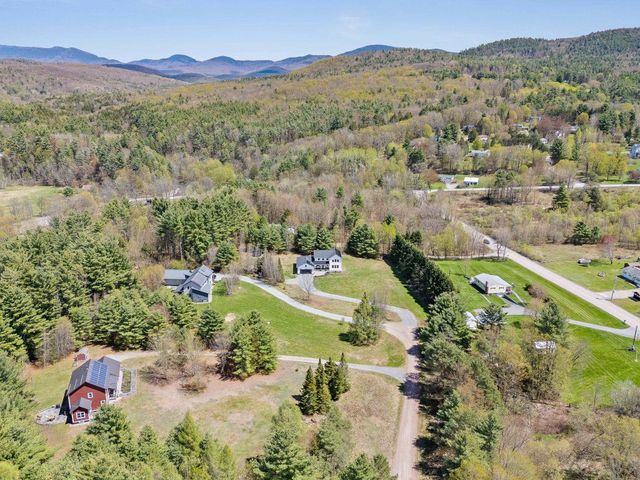 17 Winding Brook Road, Jericho, VT 05465