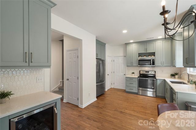12002 Harmon Lane, Pineville, NC 28134