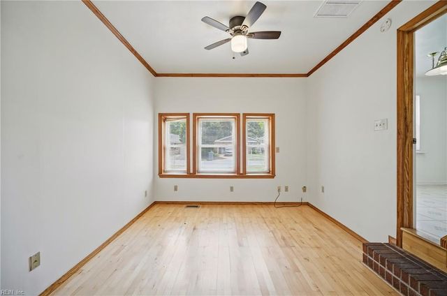 1425 Philmont AVE, Chesapeake, VA 23325