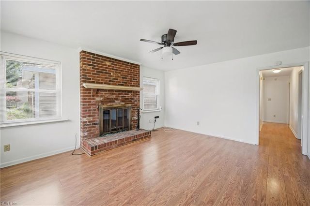 1425 Philmont AVE, Chesapeake, VA 23325