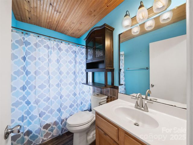 184 London Road, Asheville, NC 28803