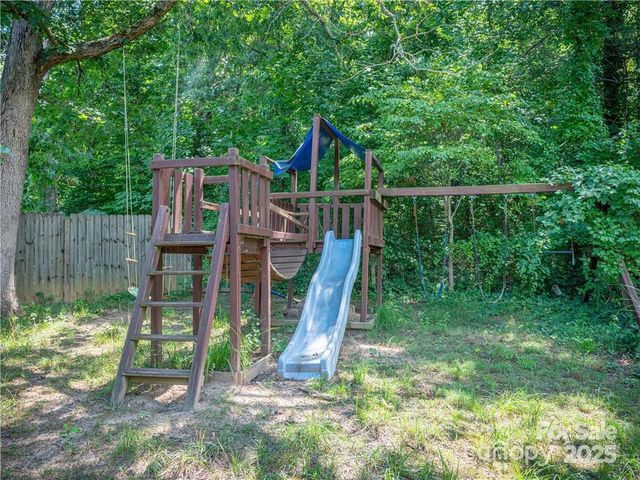 184 London Road, Asheville, NC 28803