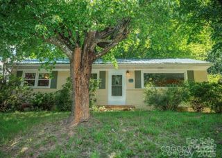 184 London Road, Asheville, NC 28803