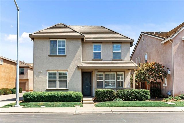 2820 Hawaiian Petrel Ave, Modesto, CA 95355