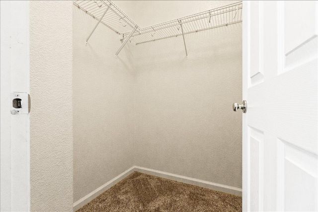 2820 Hawaiian Petrel Ave, Modesto, CA 95355