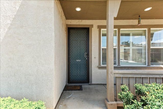 2820 Hawaiian Petrel Ave, Modesto, CA 95355