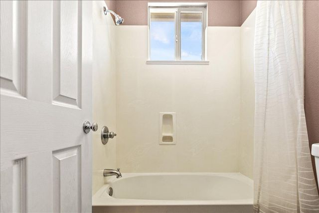 2820 Hawaiian Petrel Ave, Modesto, CA 95355