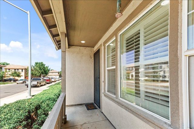 2820 Hawaiian Petrel Ave, Modesto, CA 95355