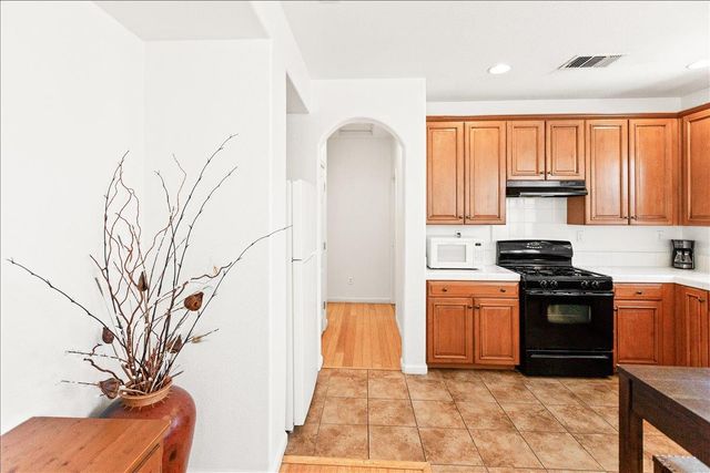 2820 Hawaiian Petrel Ave, Modesto, CA 95355