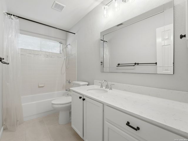 2804 BERRY TRCE, Schertz, TX 78154