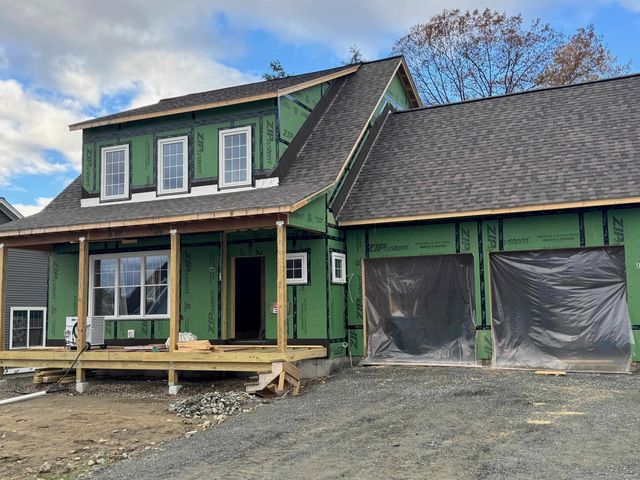 11 Rock Ridge Boulevard, Lebanon, NH 03784