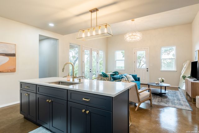 1808 Trail Ridge Dr., Canyon Lake, TX 78133