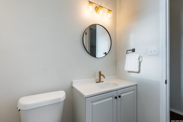 1808 Trail Ridge Dr., Canyon Lake, TX 78133