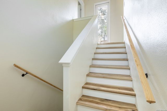 1808 Trail Ridge Dr., Canyon Lake, TX 78133
