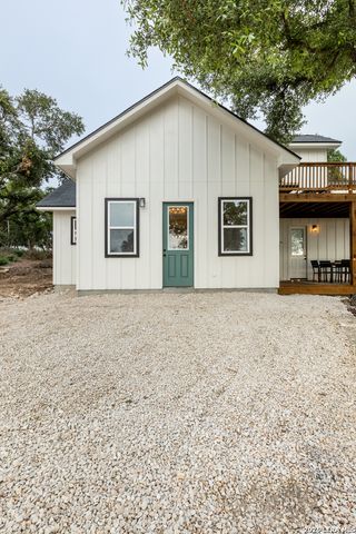 1808 Trail Ridge Dr., Canyon Lake, TX 78133