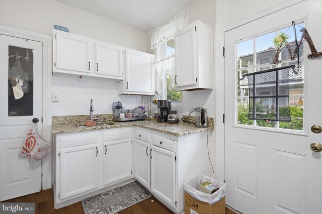326 SMITH ST, York, PA 17401