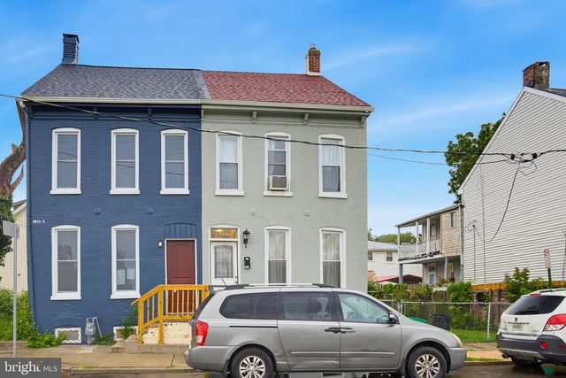 326 SMITH ST, York, PA 17401