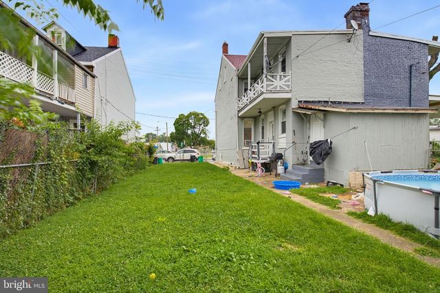 326 SMITH ST, York, PA 17401