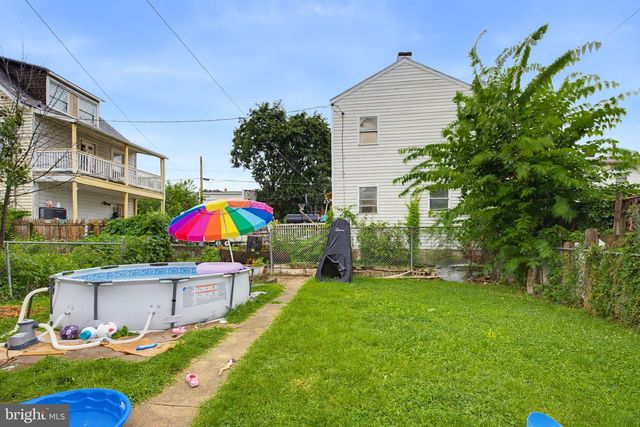 326 SMITH ST, York, PA 17401