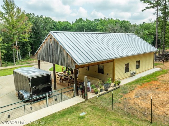 4616 Highway 215, Charleston, AR 72933
