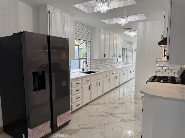 310 Alexander, San Fernando, CA 91340
