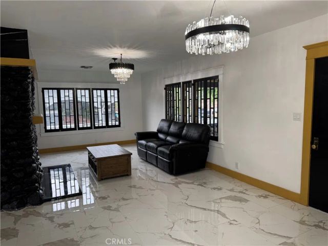 310 Alexander, San Fernando, CA 91340